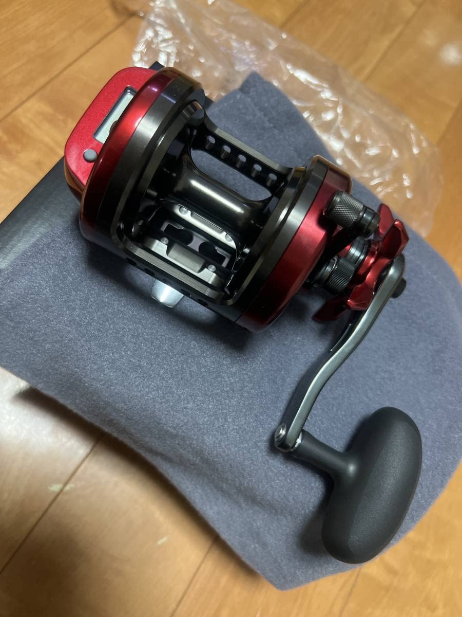 Amazon.co.jp: 幻覇王 石鯛 40 石鯛リール : スポーツ＆アウトドア